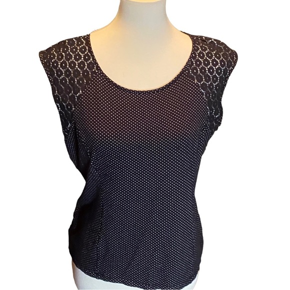 Ann Taylor Lace cut out Blouse - Picture 1 of 4